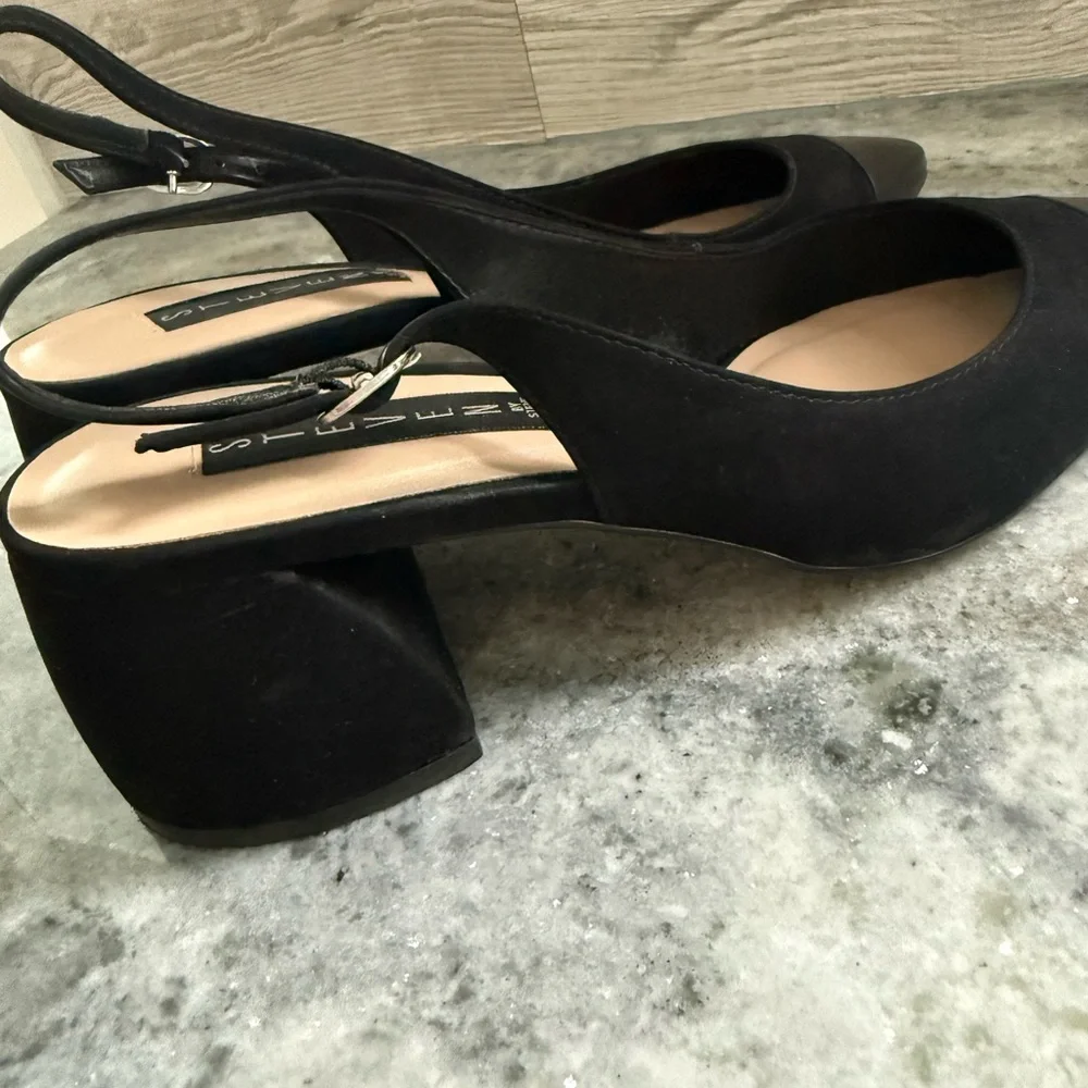 Real Suede Steve Madden Black Two-Tone Pointed Slingback Pumps - Picture 5 of 7